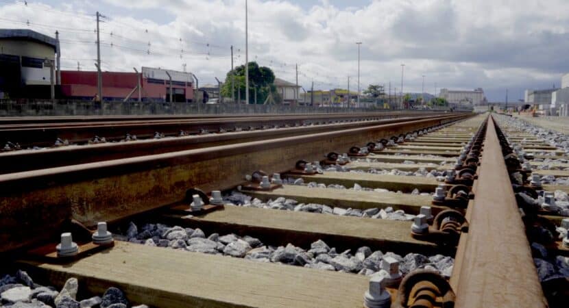 Como surgiram as ferrovias no Brasil