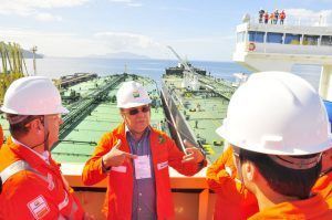 Transpetro back to Angra do Reis economy and jobs will return in full swing (2)
