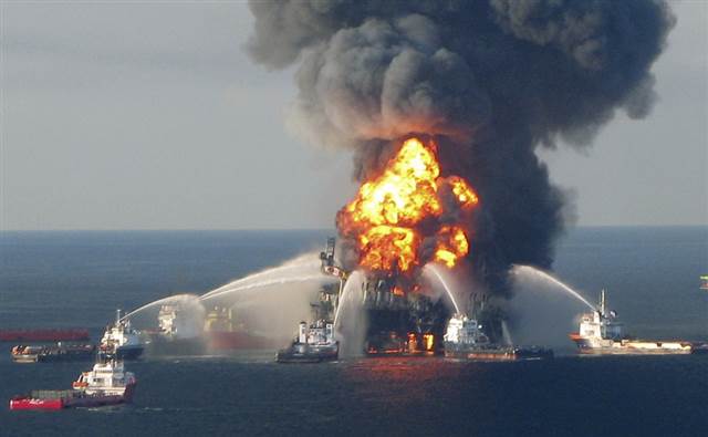 Drillship has exploded yesterday and 2 brazilian workers died on sea oil field