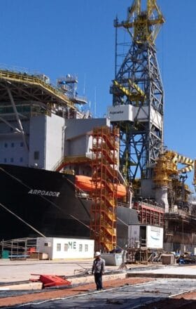 Petrolíferas multinacionais offshore começaram as contratações em todas as áreas
