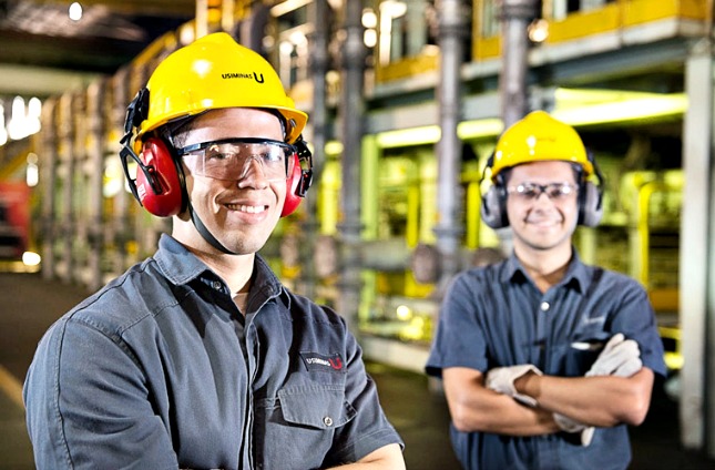 Technicians for the energy industry are required for an emergency contract
