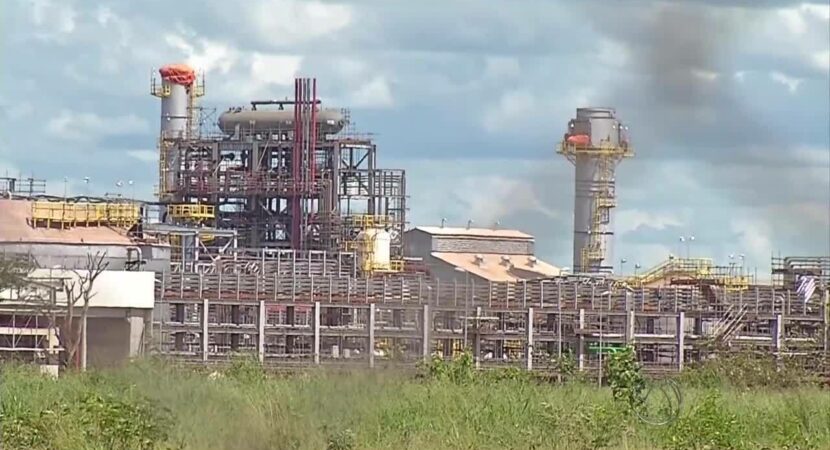 A Acron vence a licitação da Fabrica de Fertilizantes da Petrobras em Três Lagoas. Representantes da empresa já estão no local para acertar os detalhes