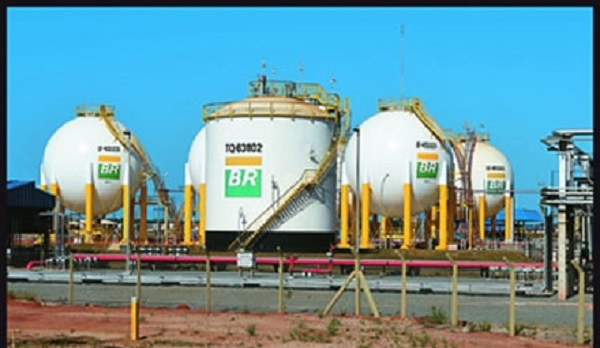 Petrobras venda poços terrestres