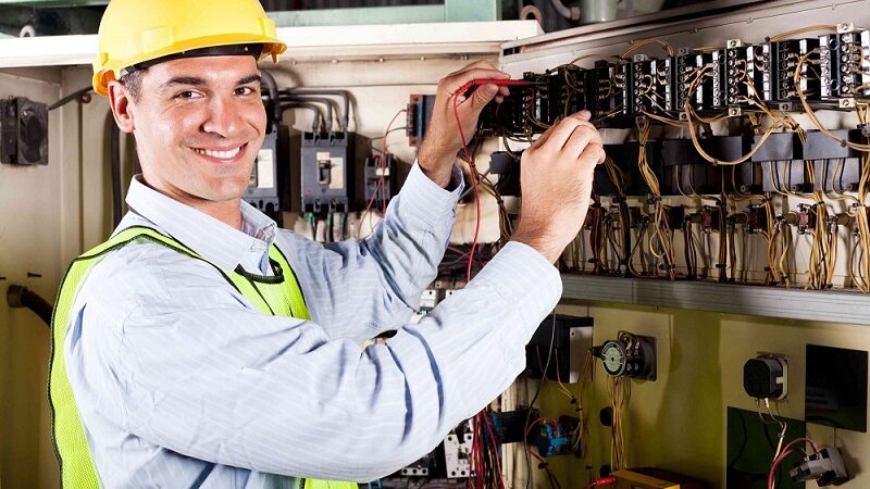 CMC contratando profissional de Elétrica e Mecânica