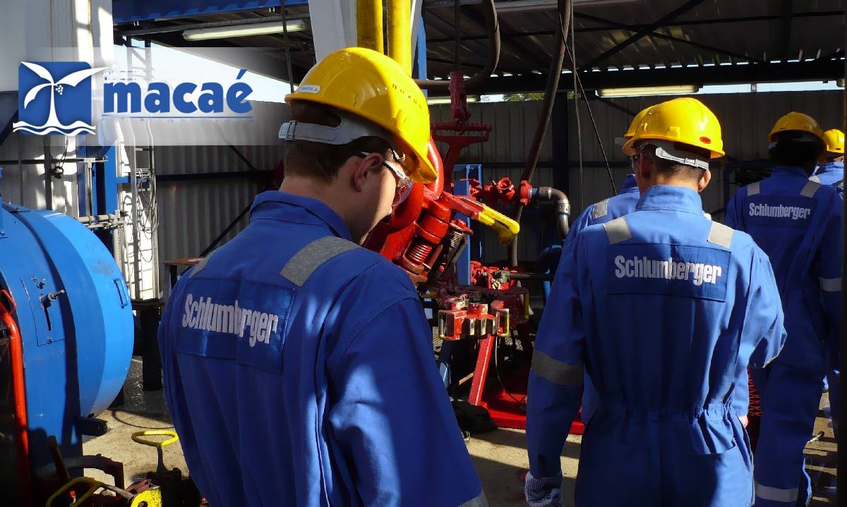 Schlumberger Macaé Offshore rig completion drill