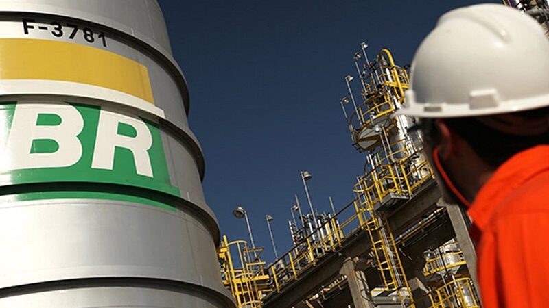 Petrobras e a venda das refinarias