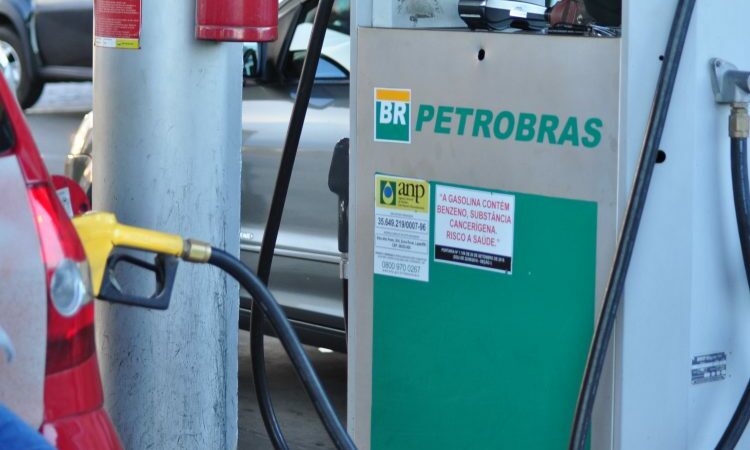 Petrobras aumenta preço