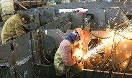vagas de emprego são paulo ajudantes, soldadores e caldeireiros, para trabalhar em empresa metalúrgica