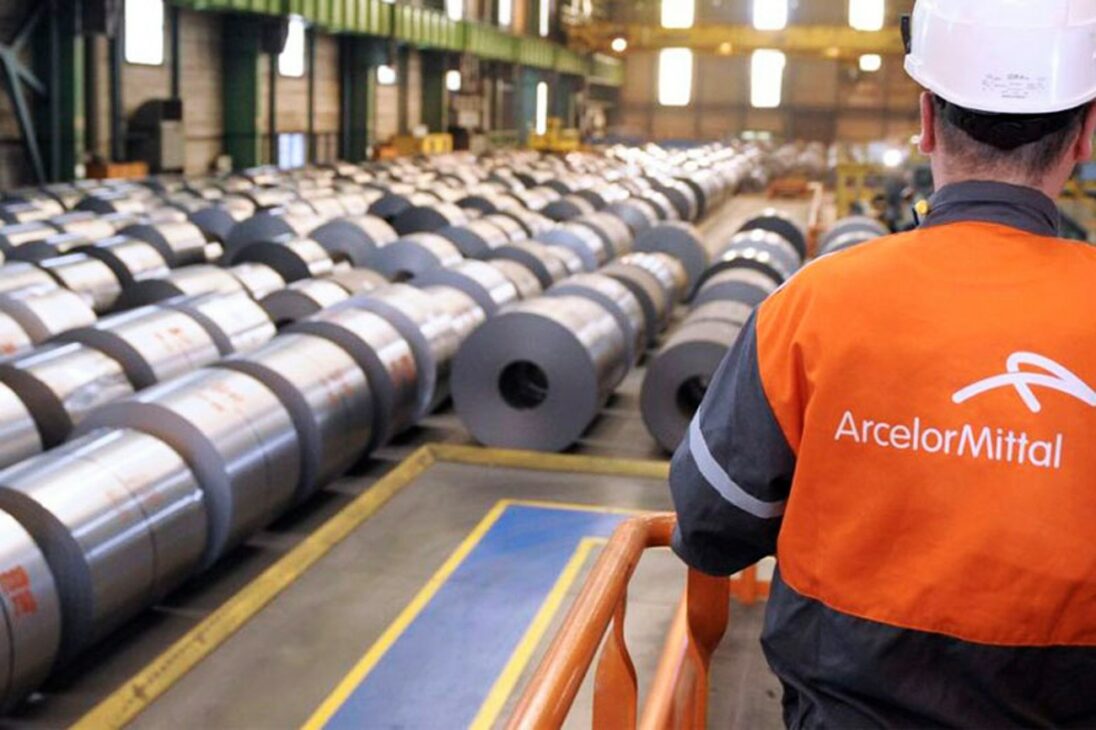 Umas das maiores produtoras de aço do mundo, a ArcelorMittal contrata ...