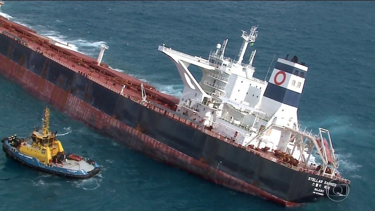 Retirada de óleo de navio navio de minério de ferro da Vale encalhado no Maranhão deve iniciar domingo