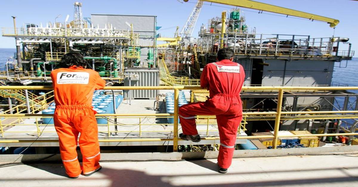 Sindicatos dos petroleiros querem paralisar sete plataformas da Petrobras