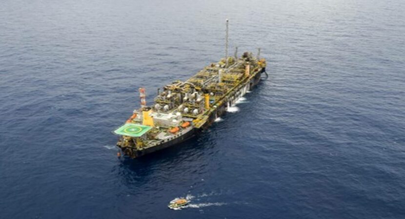 Petrobras alcança 1 bilhão de barris de petróleo no Parque das Baleias, na Bacia de Campos