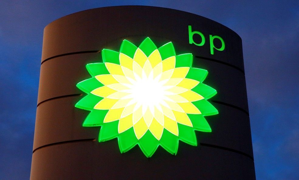 bp, oil, multinational BP reduces 40% of fossil fuel production by 2030