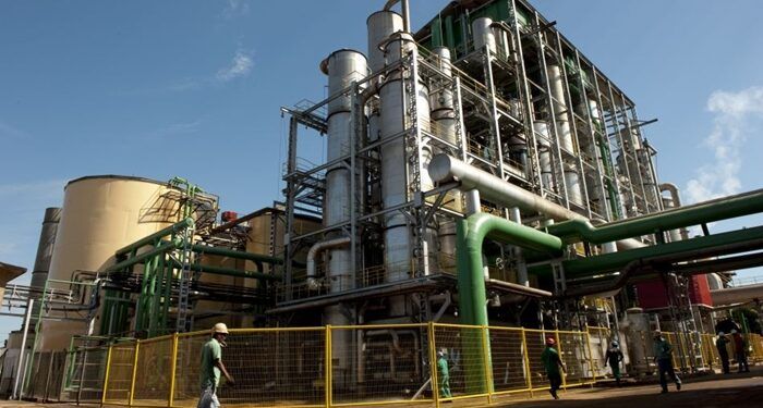 Usina de açúcar e etanol inicia processo seletivo de emprego para eletricistas, mecânicos e mais; envio do currículo até 01/07
