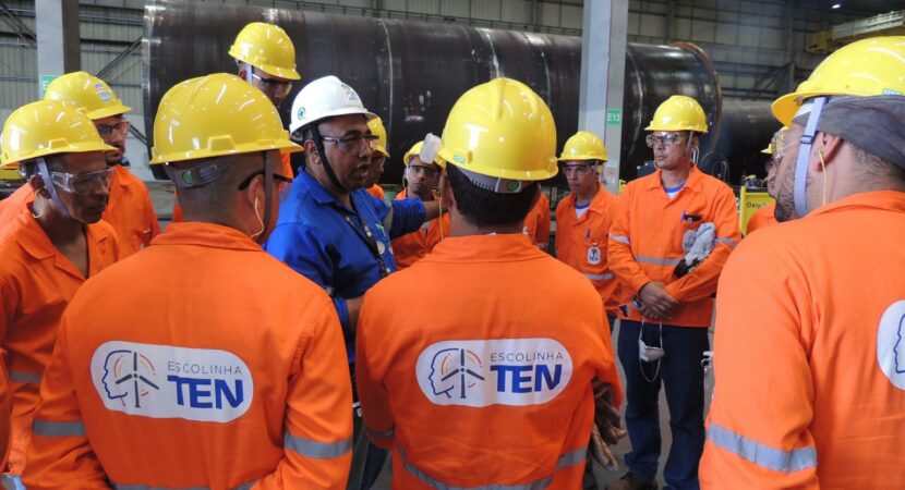 Soldadores e Técnicos convocados para vagas de emprego em projetos da fabricante de Torres Eólicas - TEN na Bahia