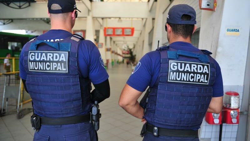 160 vagas de ensino médio foram abertas para o concurso da Guarda Municipal de São Gonçalo - RJ; Salário de R$ 3.506,47