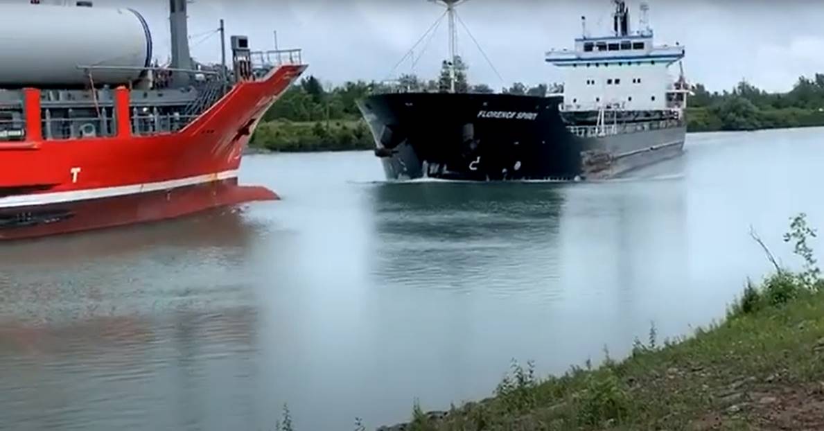 Colisão entre os navios de carga ALANIS e FLORENCE SPIRIT no Canal Welland