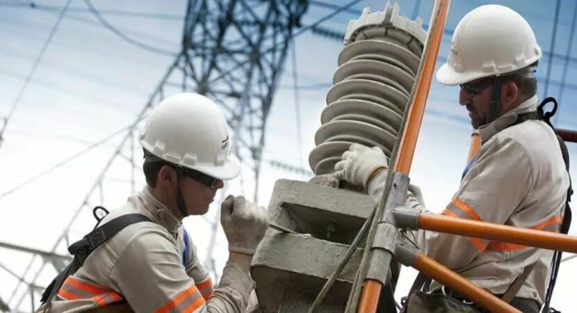 Uma das maiores empresas de transmissão de energia do mundo contrata Técnicos e Engenheiros para o RJ, SP, MG, MT e BA