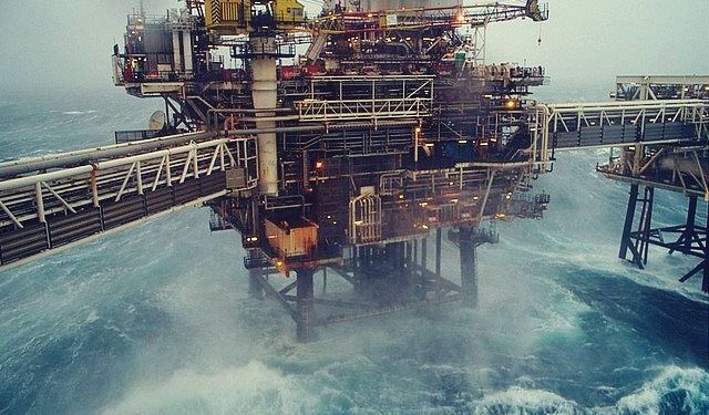 hurricane; storm; offshore; platforms; gulf of mexico