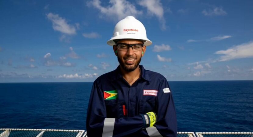 The oil multinational Exxon Mobil calls in Rio de Janeiro and Curitiba candidates with no experience for vacancies in the 2021 internship program