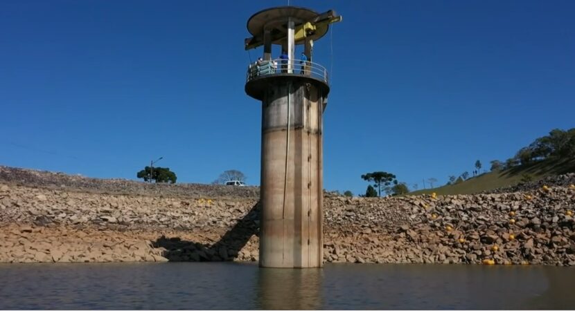 usinas hidrelétricas - termoelétricas - energia Argentina