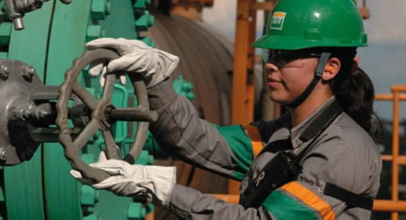 Young Apprentice - Petrobras - Duque de Caxias Refinery