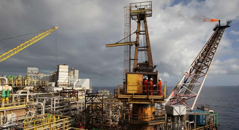 Petrobras cancela licitação de plataforma para o Parque das Baleias,na Bacia de Campos