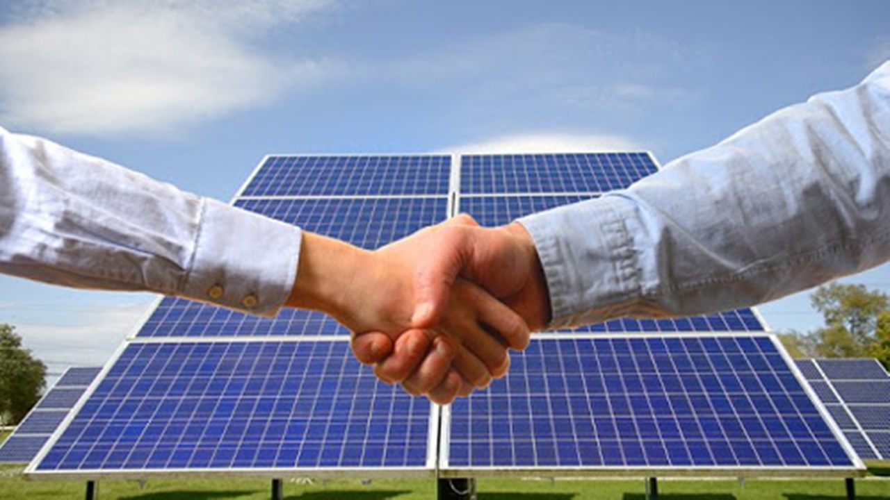 WEG e banco Votorantim firmam parceria para ampliar atuação de energia solar em empresas e residências no Brasil