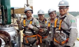 Vagas de emprego de ensino fundamental e médio abertas no Paraná pela empresa de Engenharia para obras de montagem industrial Estel