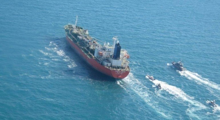 Barco surcoreano Irán islámico Hancock Kemi Corea del Sur