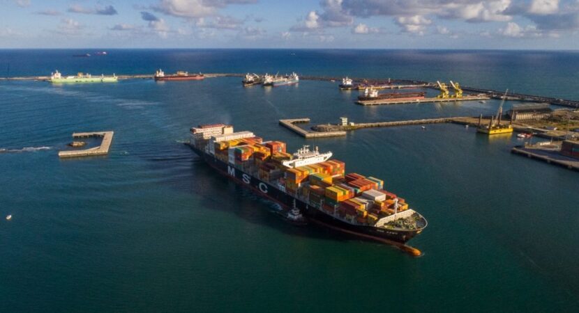 navios - new panamax - américa latina - porto - suapé - pernambuco