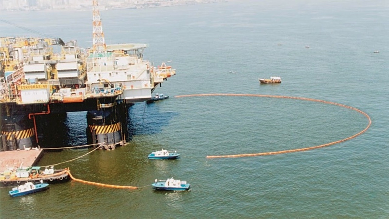 petrobras - bacia de campos - almoxarifado submarino - equipamentos - tubulações - plataformas de petróleo