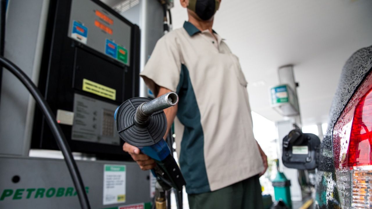 gasolina - diesel - preço - etanol - refinaria - vagas - petrobras - combustíveis