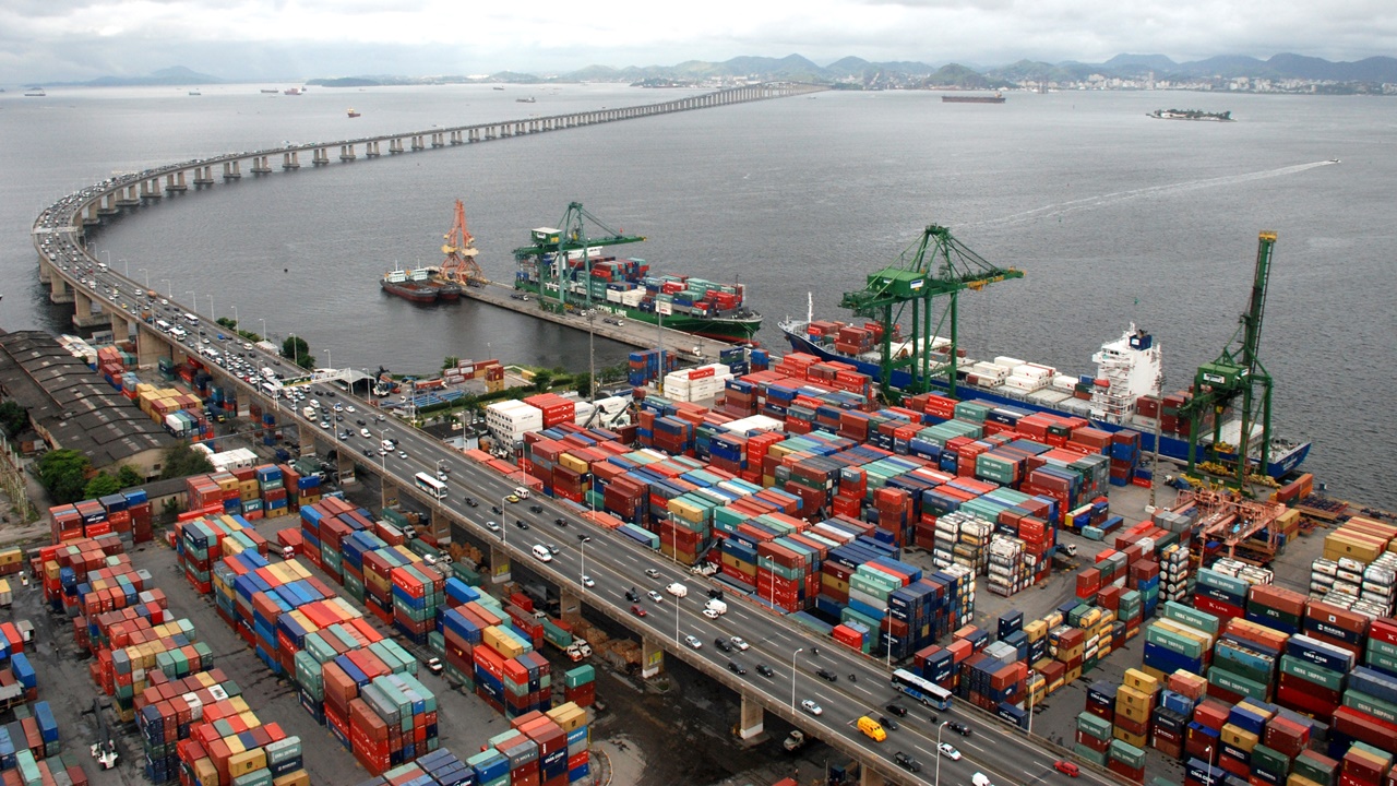 porto - work - jobs - rj - trucks - infrastructure - av. brazil - tarcisio freitas