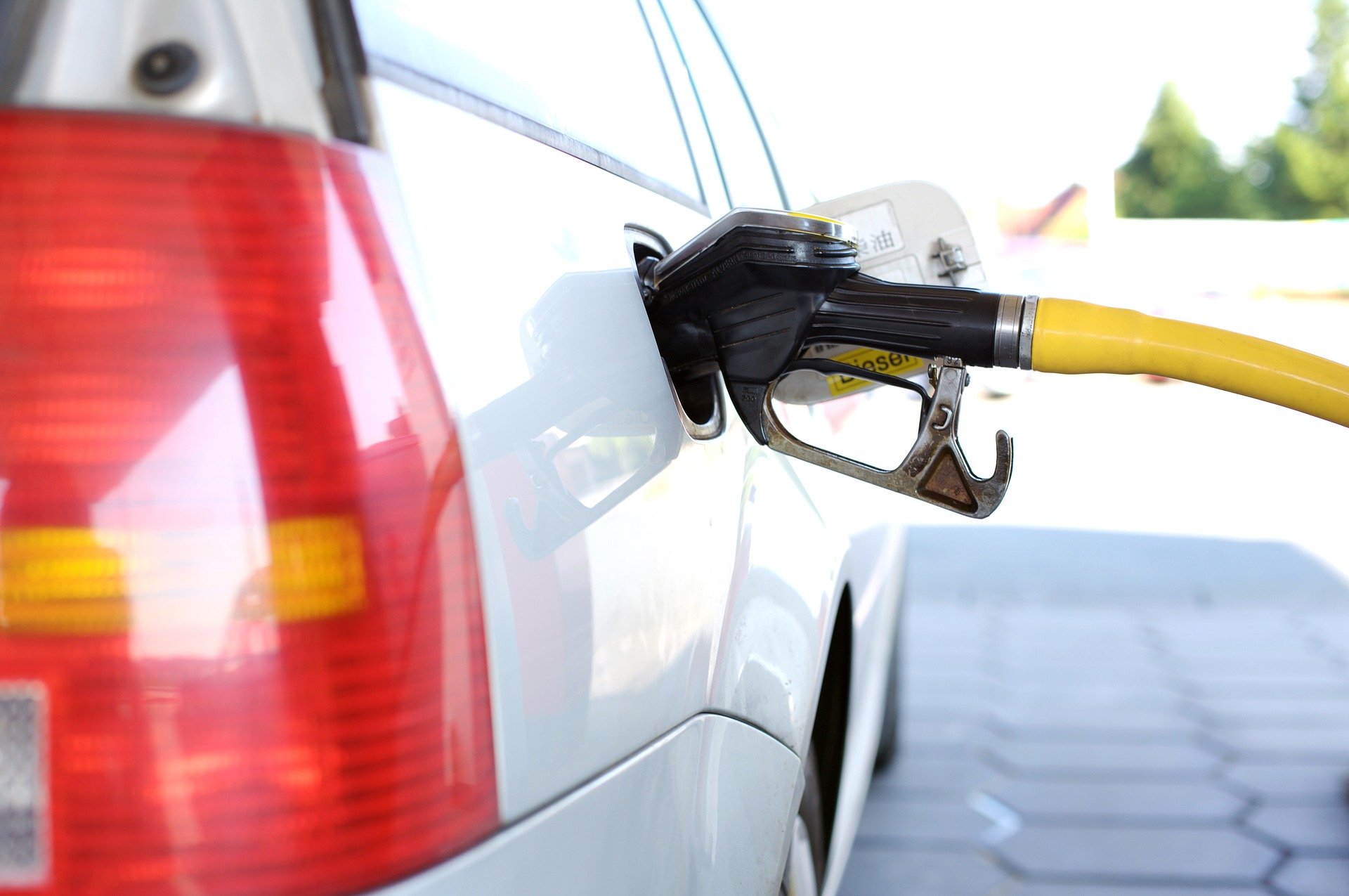 Imagem de andreas160578 / Aumento dos combustíveis / preço da gasolina