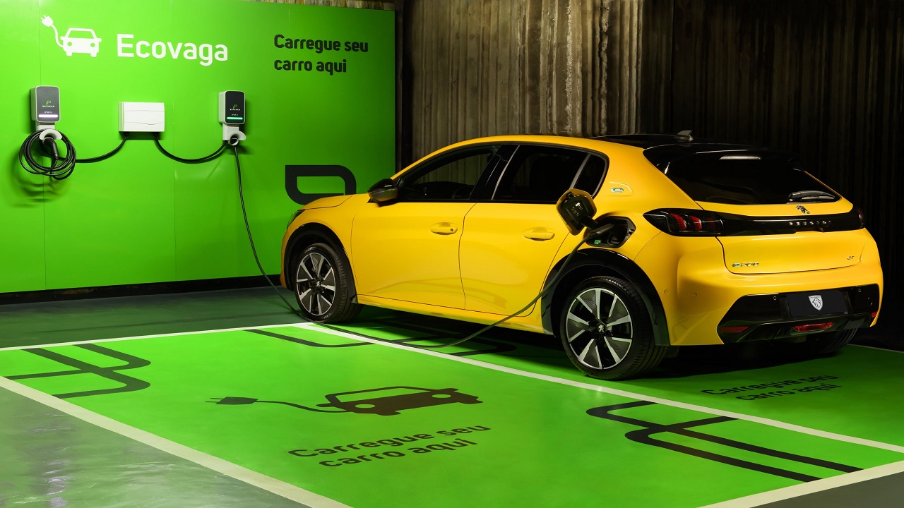 Stellantis - electric cars - recharge
