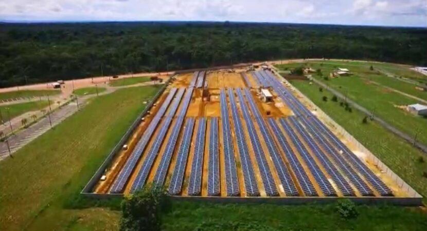 Energía solar - NOVA ERA - planta solar energía sostenible