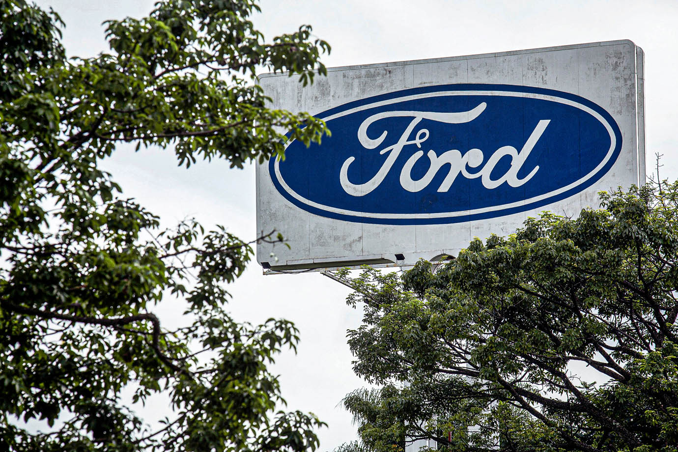 Ford – Bahia – indenização – fábrica