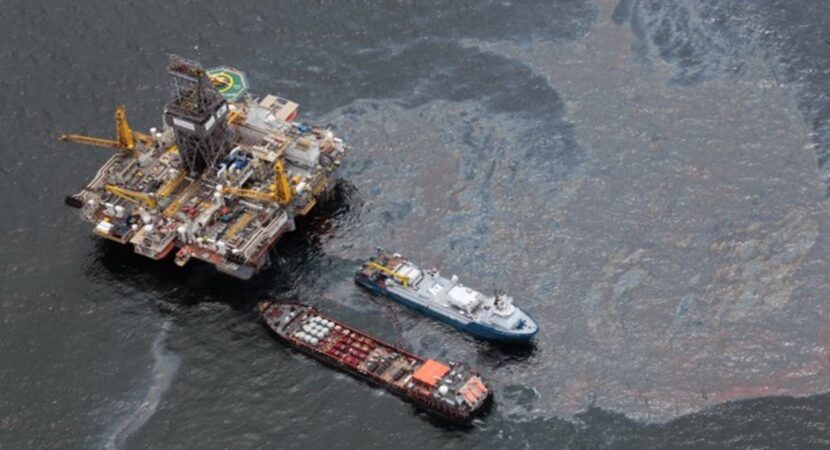petróleo - absorção de petróleo - acidentes com petróleo - eua - biosolvit - bioblue