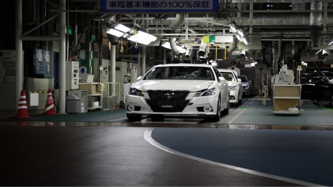 Toyota - multinacional - baterias - carros elétricos