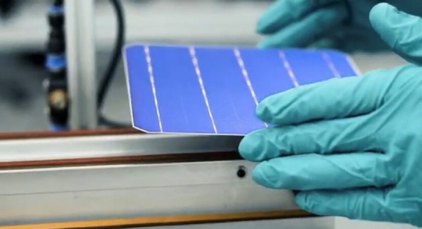 Startup - energía solar - paneles solares - plata - cobre