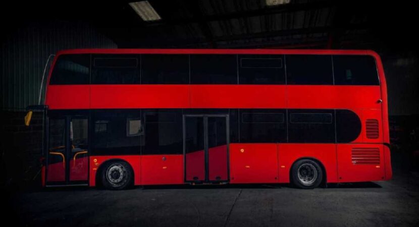 Equipmake - Agrale - autobús eléctrico - autobús de dos pisos - autobús