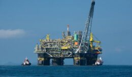 Leilão - Governo Federal - petróleo e gás -
