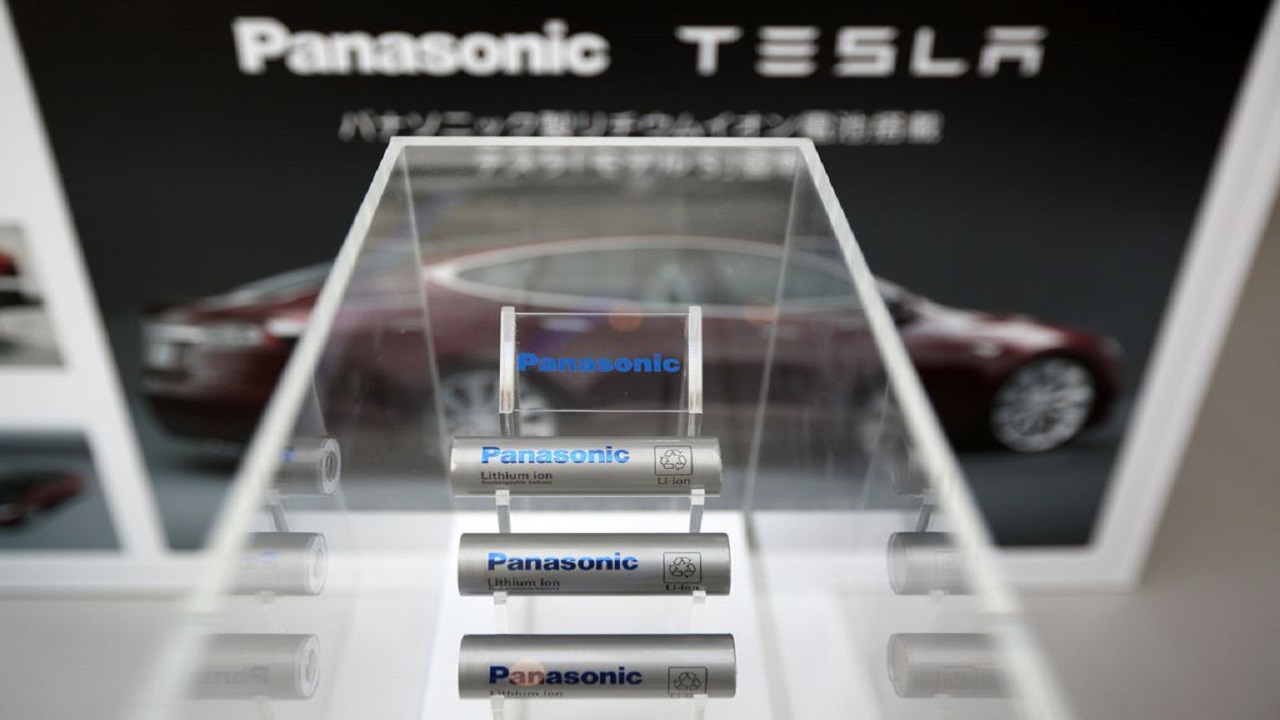 Panasonic - Tesla - Bateria - carros elétricos
