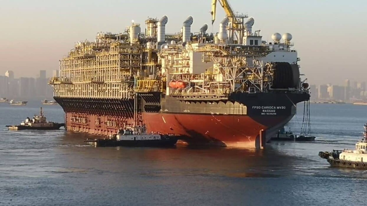petróleo - refinaria - produção - petrobras - fpso - plataforma - carioca