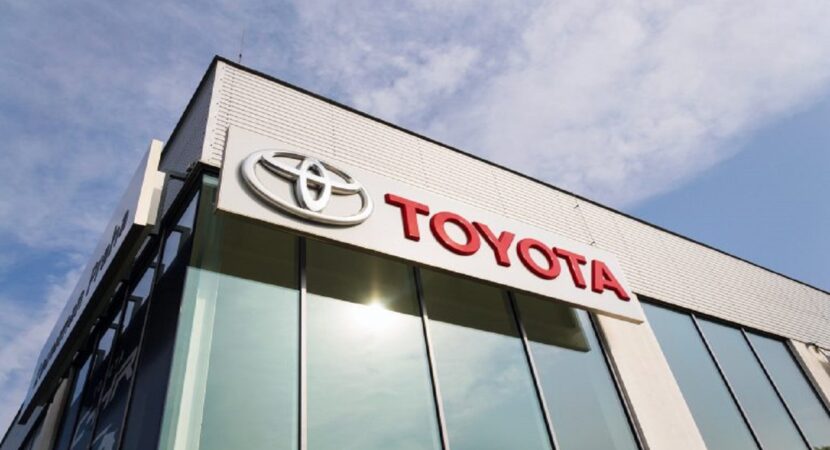 Toyota - baterias - carros elétricos - fábrica -EUA