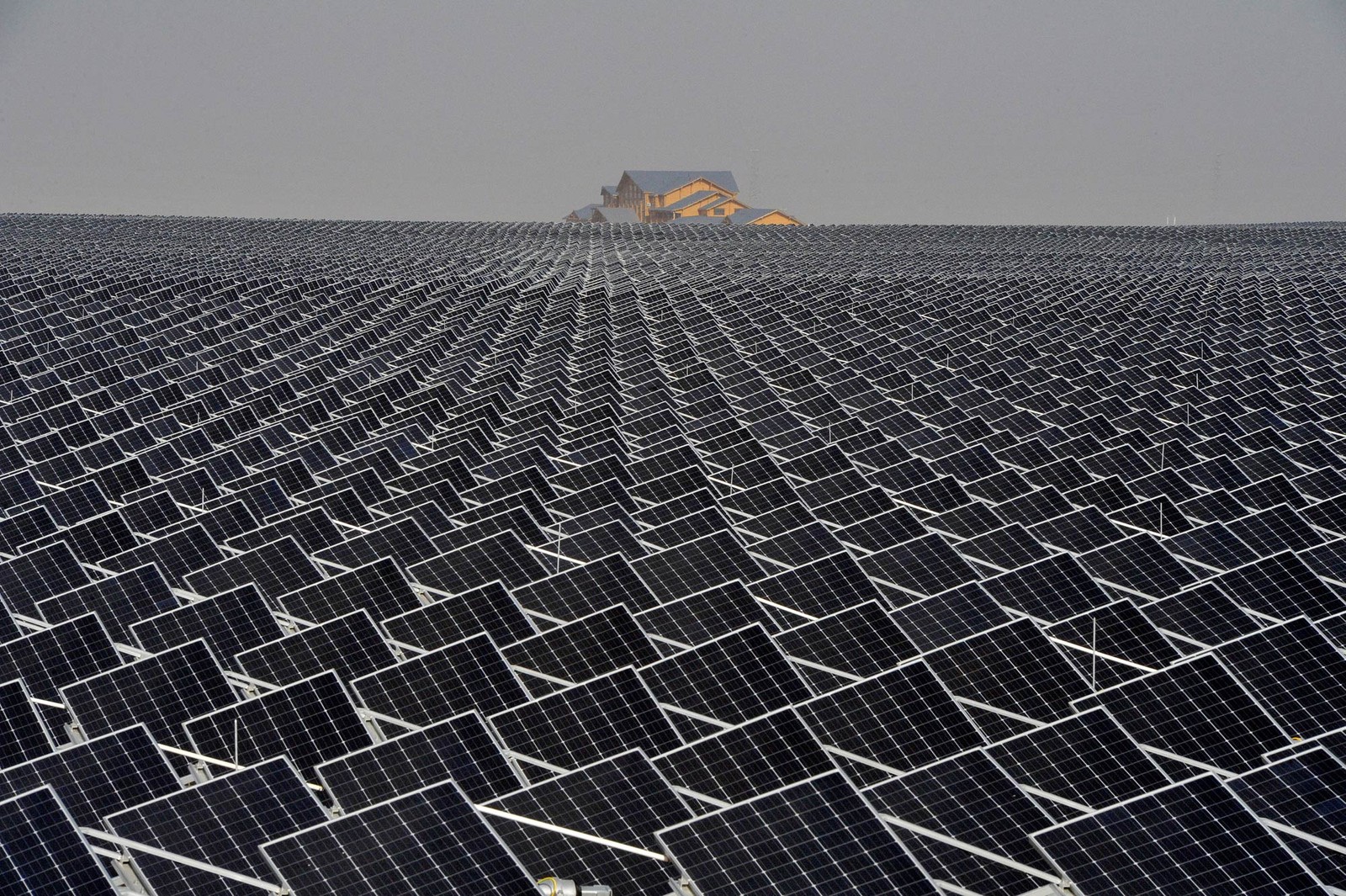 solar energy - Jinko solar - Aldo solar - solar panels - solar panels - china - distributed generation