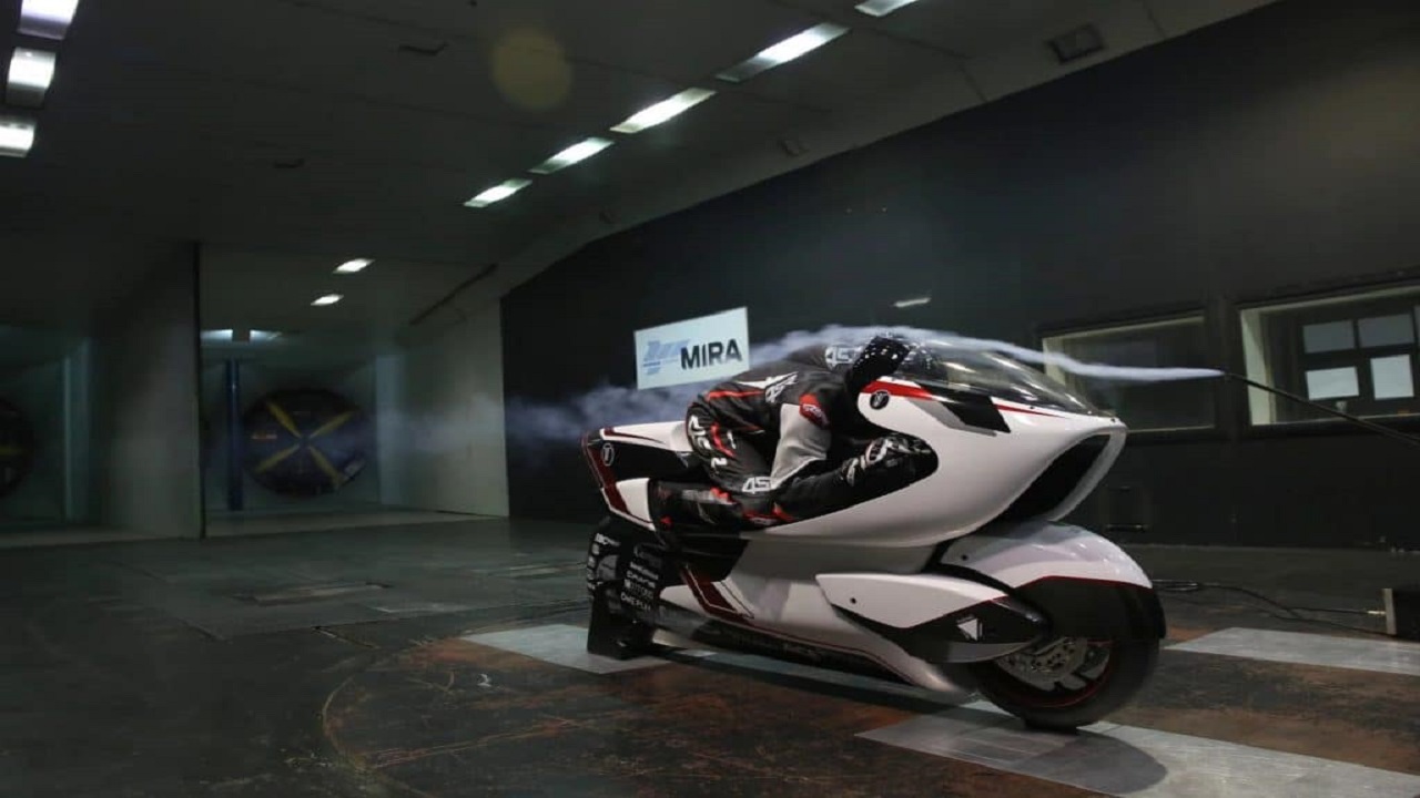 Moto elétrica - moto elétrica mais rápida do mundo - concorrentes - Pneus - Michelin