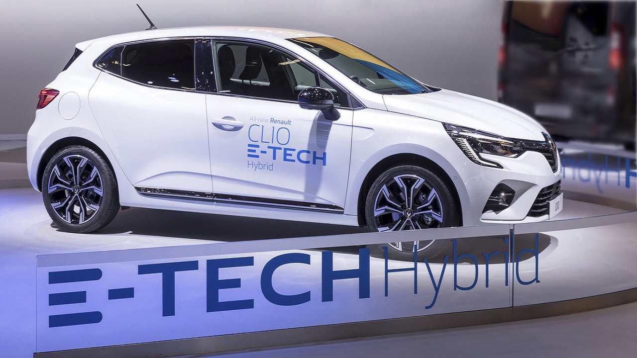 Hybrid car - Renault - fuel - autonomy