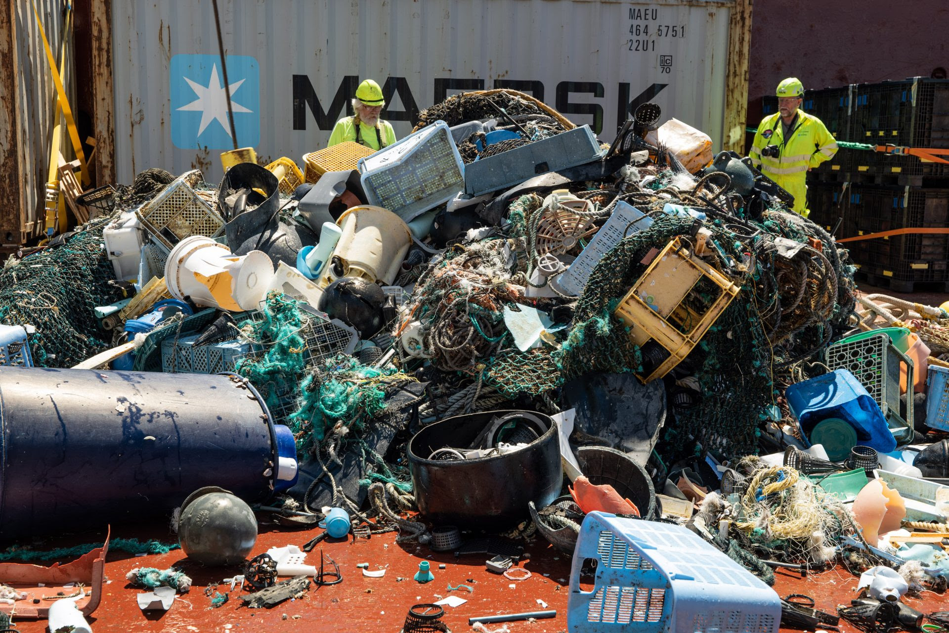 Coleta no mar: como jovem holandês pretende limpar 80% do lixo dos